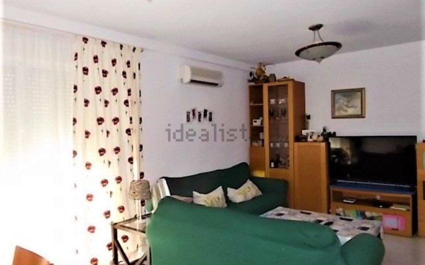 CHALET ADOSADO CORPA