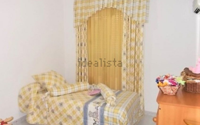 CHALET ADOSADO CORPA