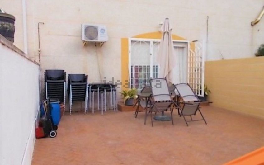 CHALET ADOSADO CORPA